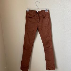 brown pants